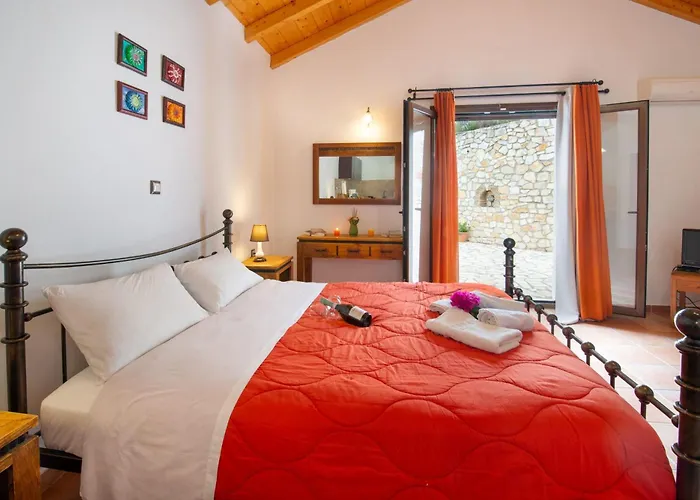 Feriehus Dive Into Summer - Kirki's Cozy Pool Gem On Paxoi
